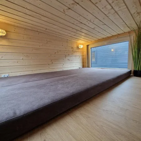 Tiny Haus Bei Laacher Modernes Voll Ausgestattet Holiday home Glees