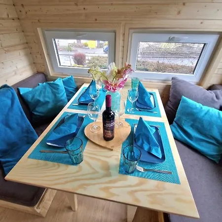 Tiny Haus Bei Laacher Modernes Voll Ausgestattet