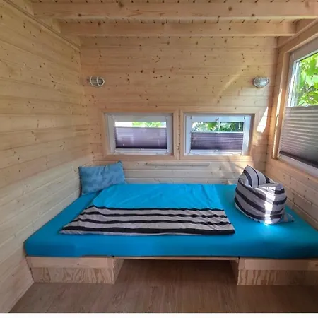 Tiny Haus Bei Laacher Modernes Voll Ausgestattet 度假居 Glees