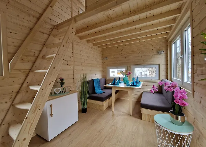 Tiny Haus Bei Laacher Modernes Voll Ausgestattet בית נופש Glees