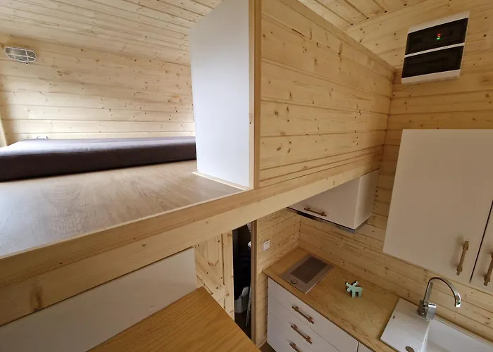 בית נופש Tiny Haus Bei Laacher Modernes Voll Ausgestattet